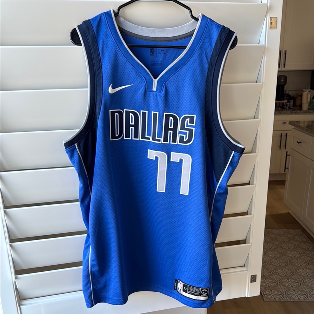 Mavs Luka Jersey